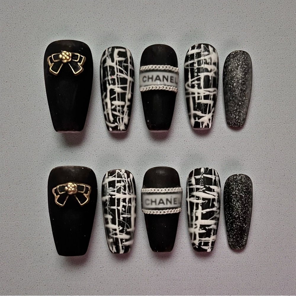 Custom Handmade Reusable Designer Press On Nails